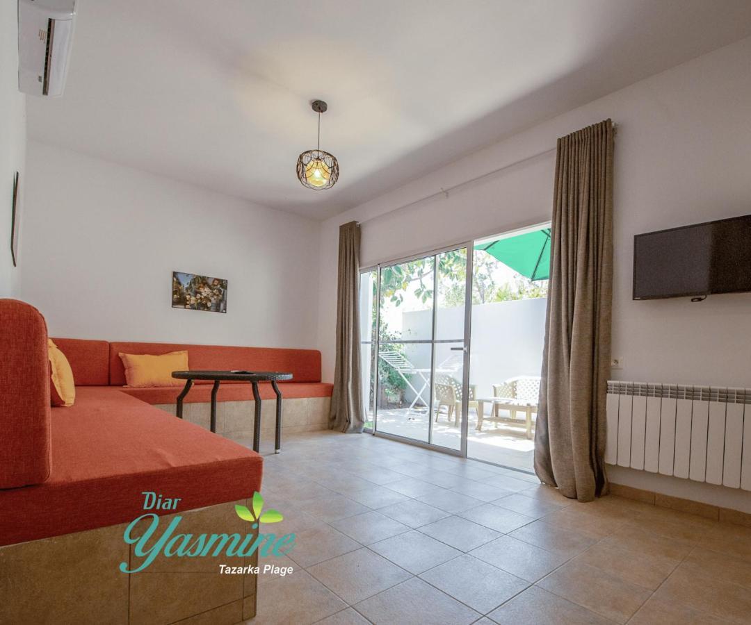 Diar Yasmine Hotel Tazarka ภายนอก รูปภาพ